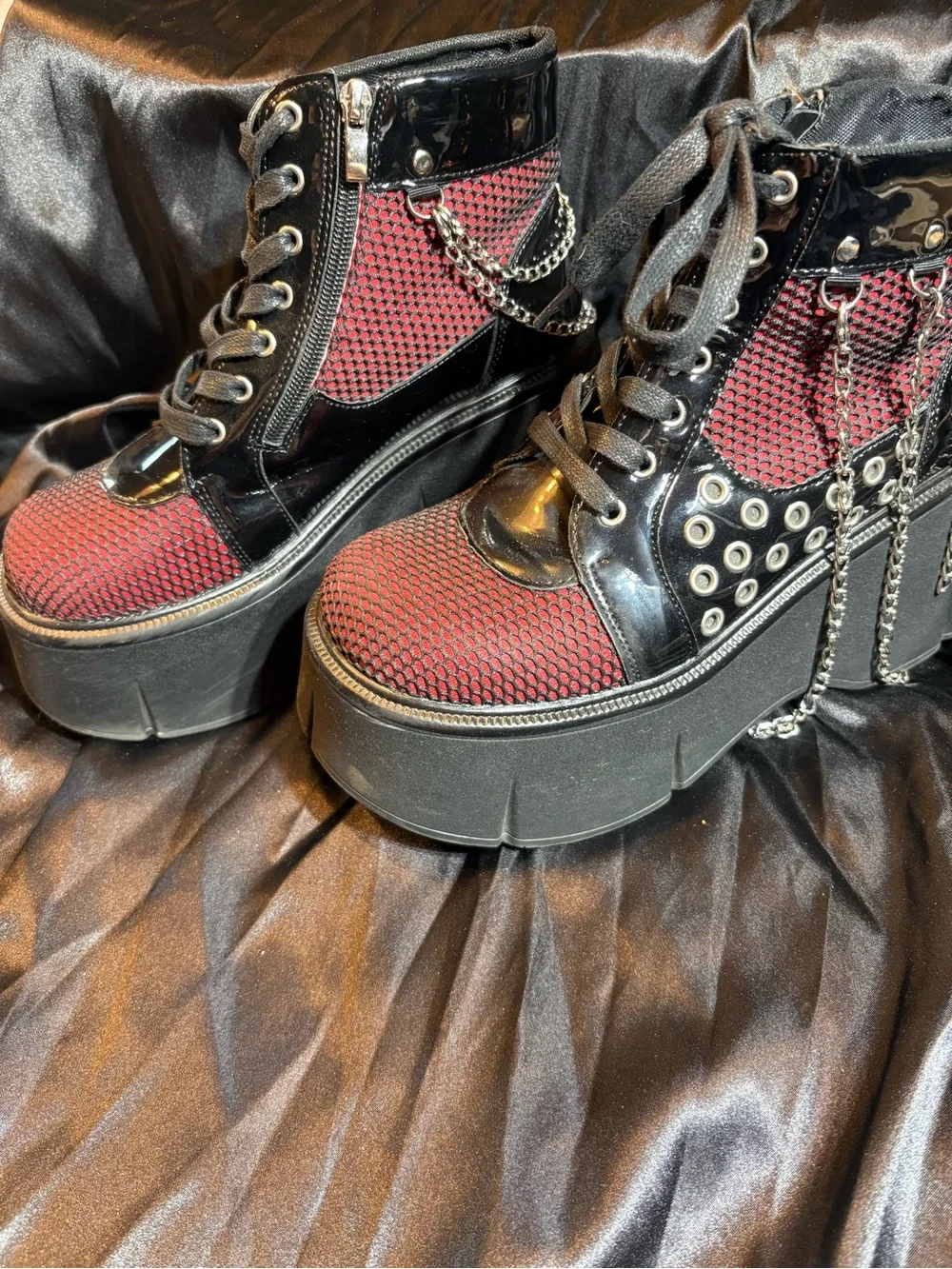 Black & Red Mesh Platform Booties with Chain Detail - Size US 9 / EU 40